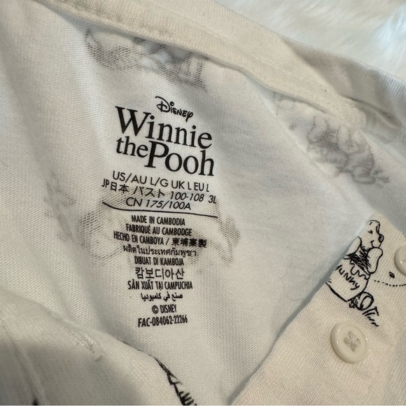 Disney Winnie the Pooh and Pals Sleepwear PJ Shorts Set for Women Large Pajamas - Picture 3 of 16